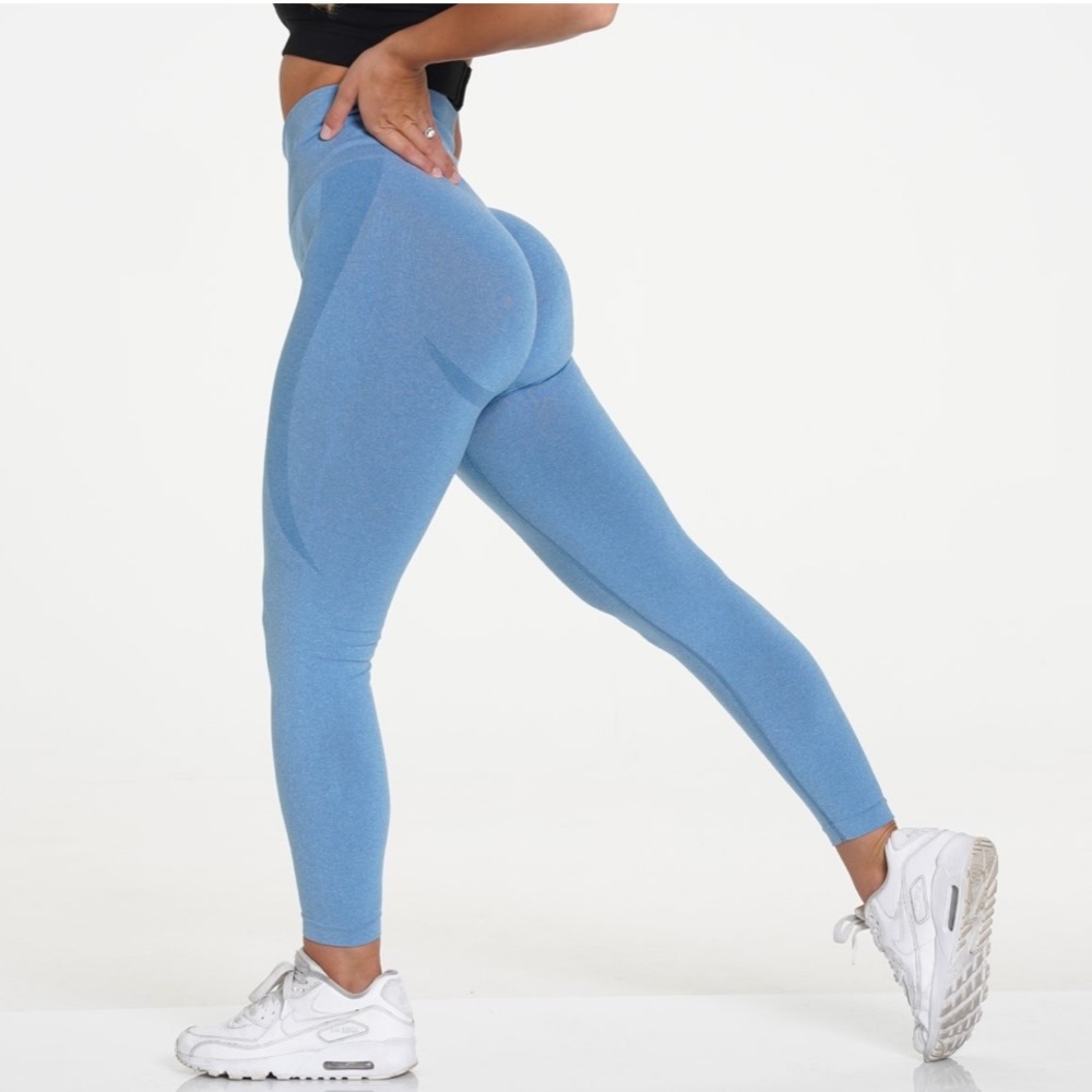 NVGTN SKY BLUE SEAMLESS LEGGINGS/ SOLD OUT ONLINE